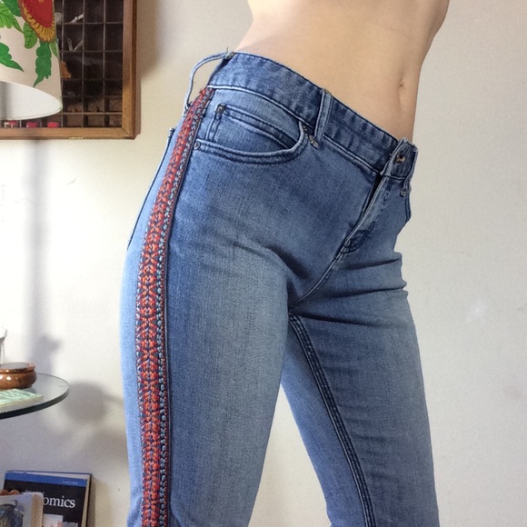 SOLD FILLMORE Free People Tribal Textured Ribbon - Picture 5 of 8